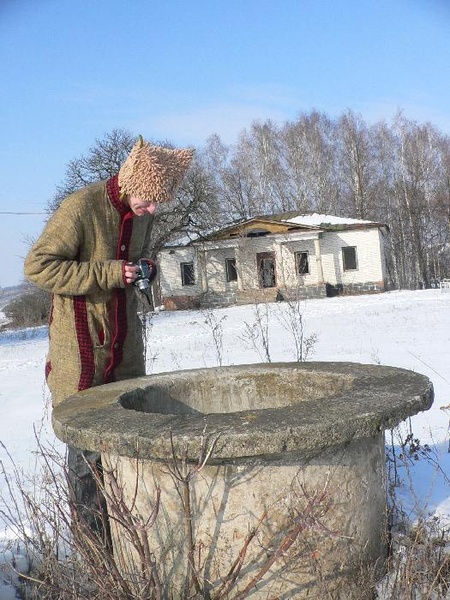 не топися, козаченьку, не топися молодий - кажуть люди й сама знаю, що Ти мене не любив