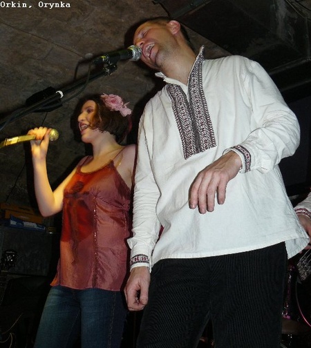  Людмила Мазур та Богдан Нікіруй (РУСИЧІ)