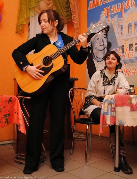 9 березня, Шевченко, арт-кафе "За двома зайцями"