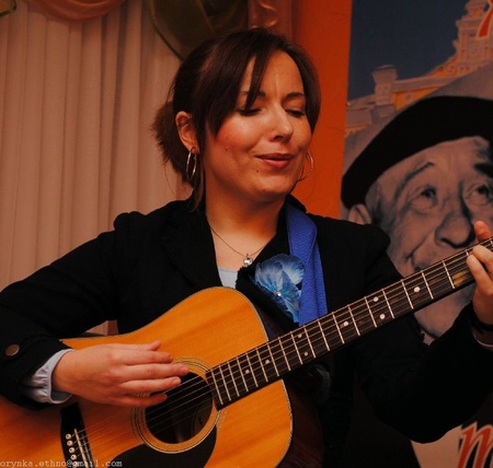 9 березня, Шевченко, арт-кафе "За двома зайцями"