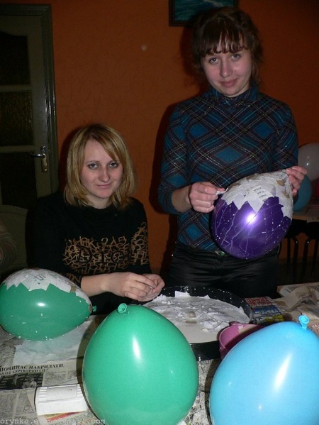 Великдень-2010: писанки пап'є-маше