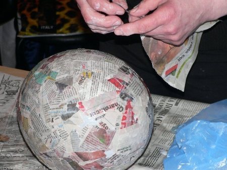 Великдень-2010: писанки пап'є-маше