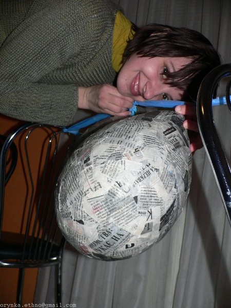 Великдень-2010: писанки пап'є-маше