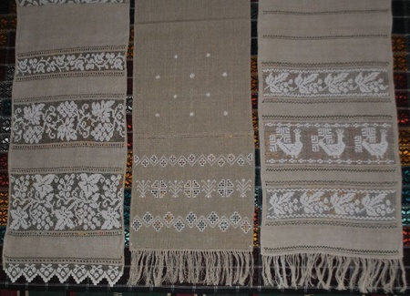 Роботи вишивальниці Катерини Каращук