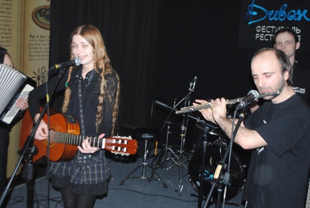 Вечір Олега Коцарева і "ТЕЛЕРІ"в Дивані