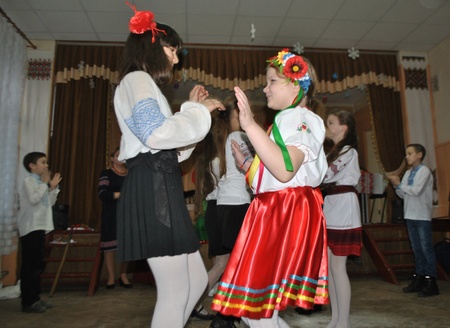 Українські Вечорниці