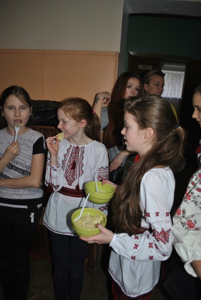 Українські Вечорниці