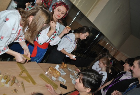 Українські Вечорниці