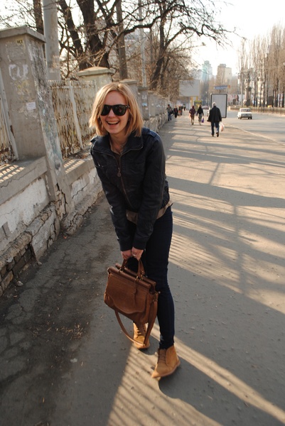 тепла весна