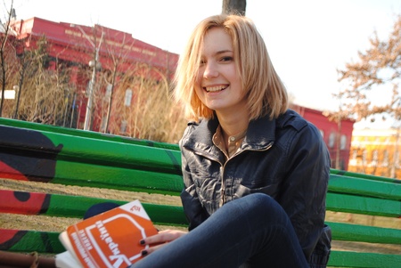 тепла весна