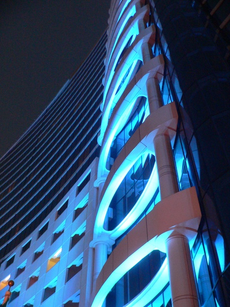 Дубай, травень 2012